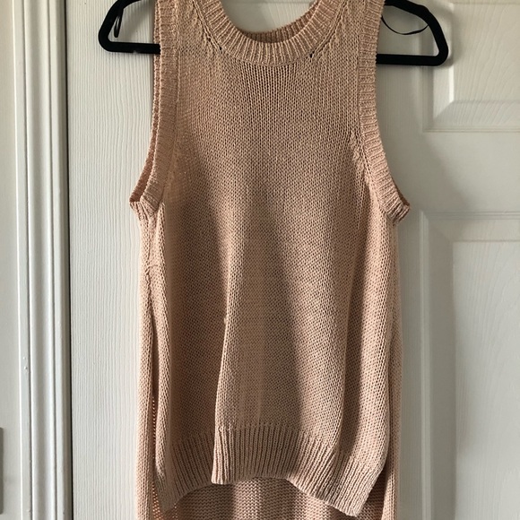 H&M - Blush Pink Knit Top - Picture 2 of 3